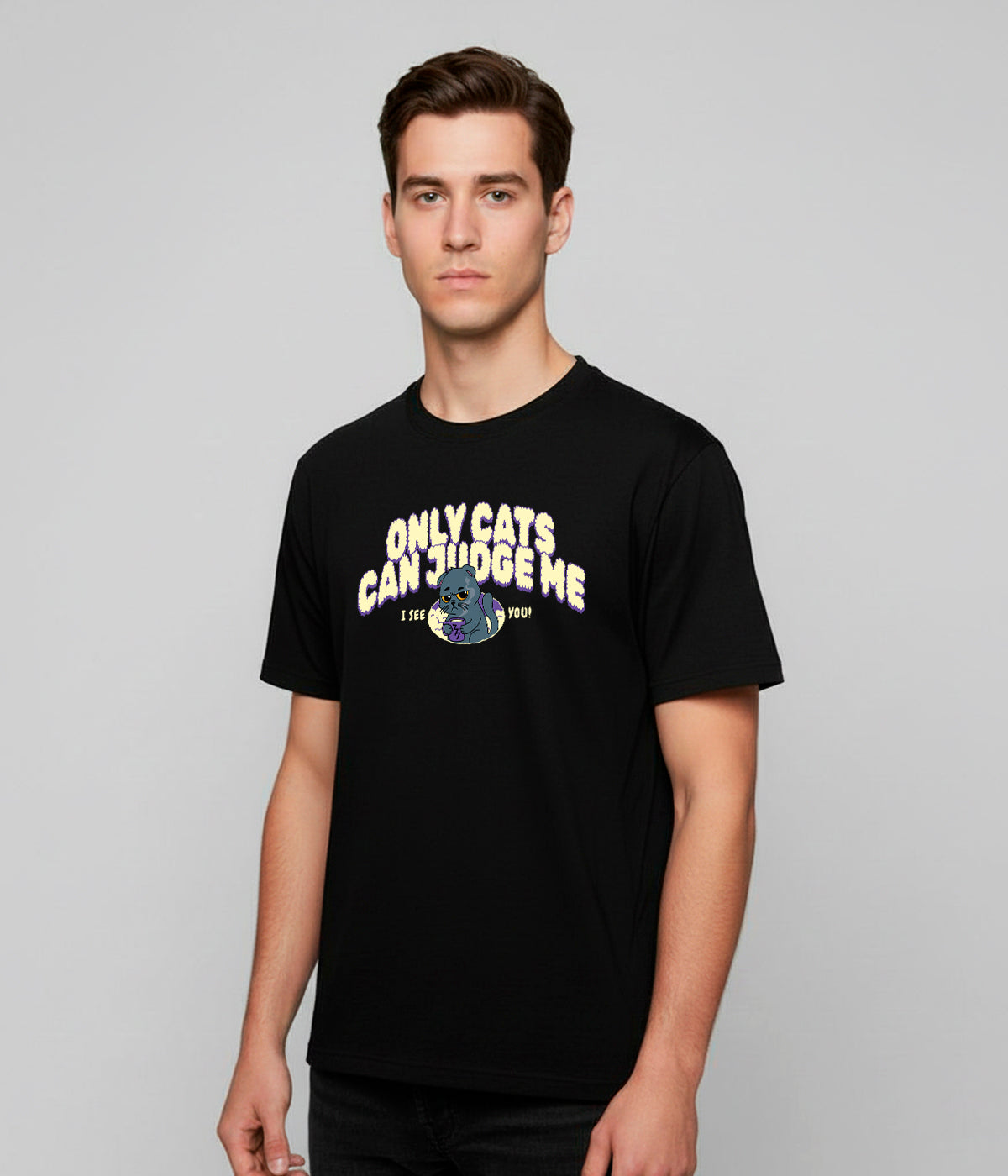 ONLY CATS...  Camiseta