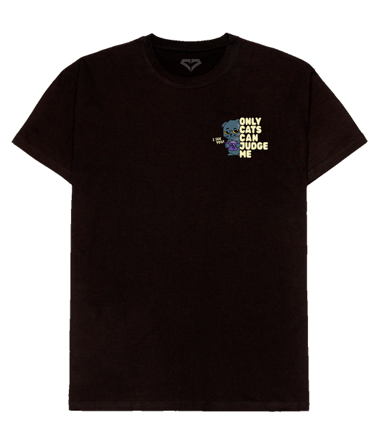ONLY CATS CAN JUDGE ME - Camiseta